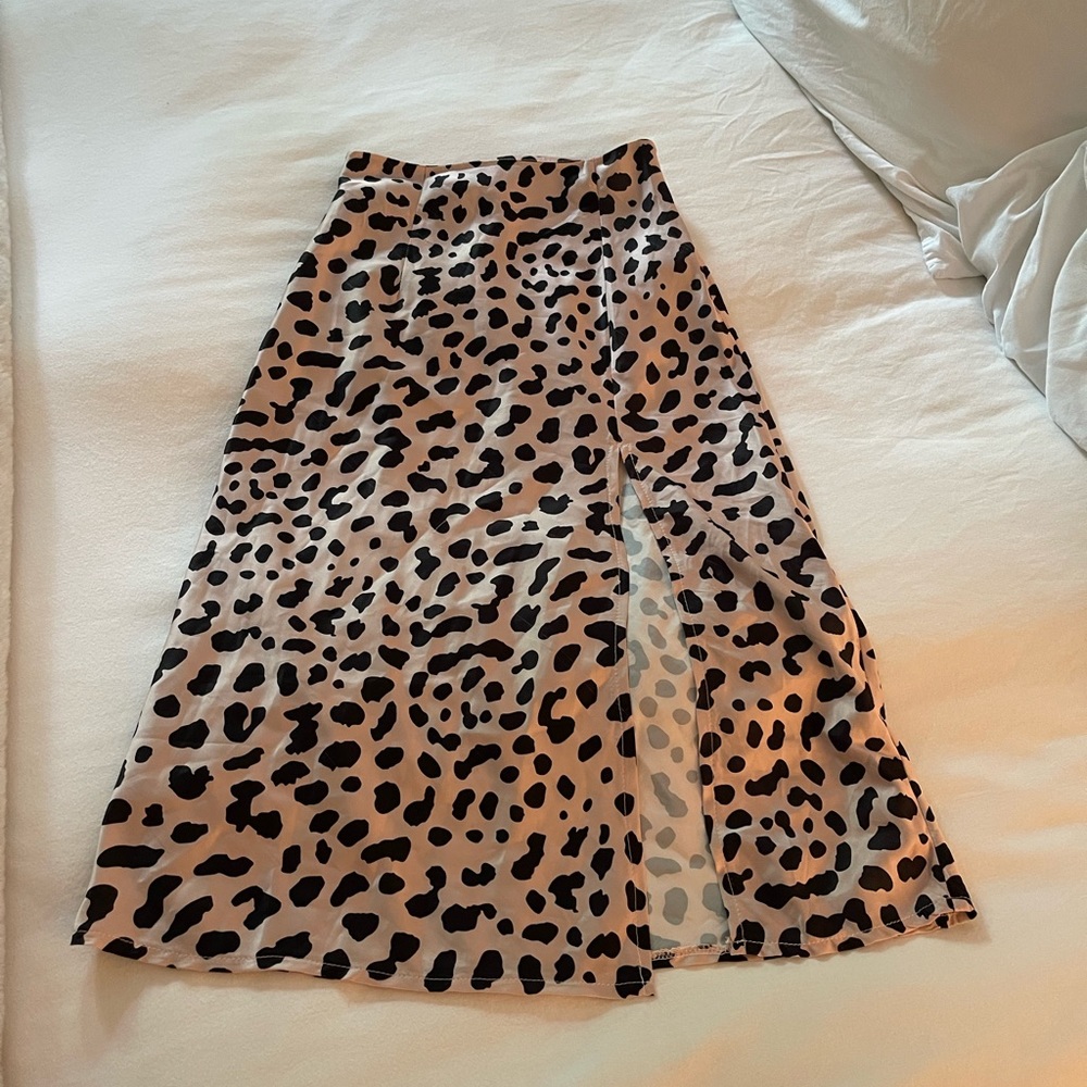 leopard midi skirt
